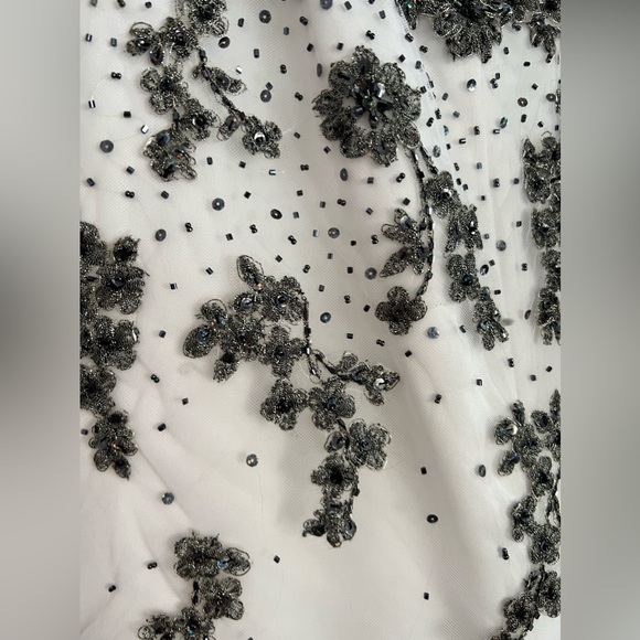 Prom Dress, Size 2, NWOT - Picture 4 of 5